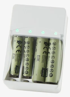 Discount EIKCargador de pilas EIK con enchufe blanco Pilas|Pilas