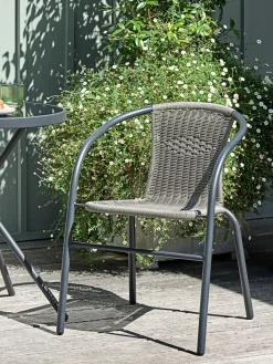 Sale GRENAASilla apilable GRENAA gris Sillas De Jardín