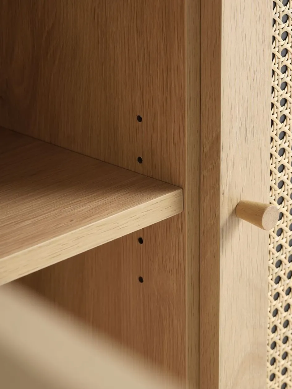 Outlet HALMSTADAparador HALMSTAD 3 puertas ratán sintético/roble cálido Aparadores|Aparadores