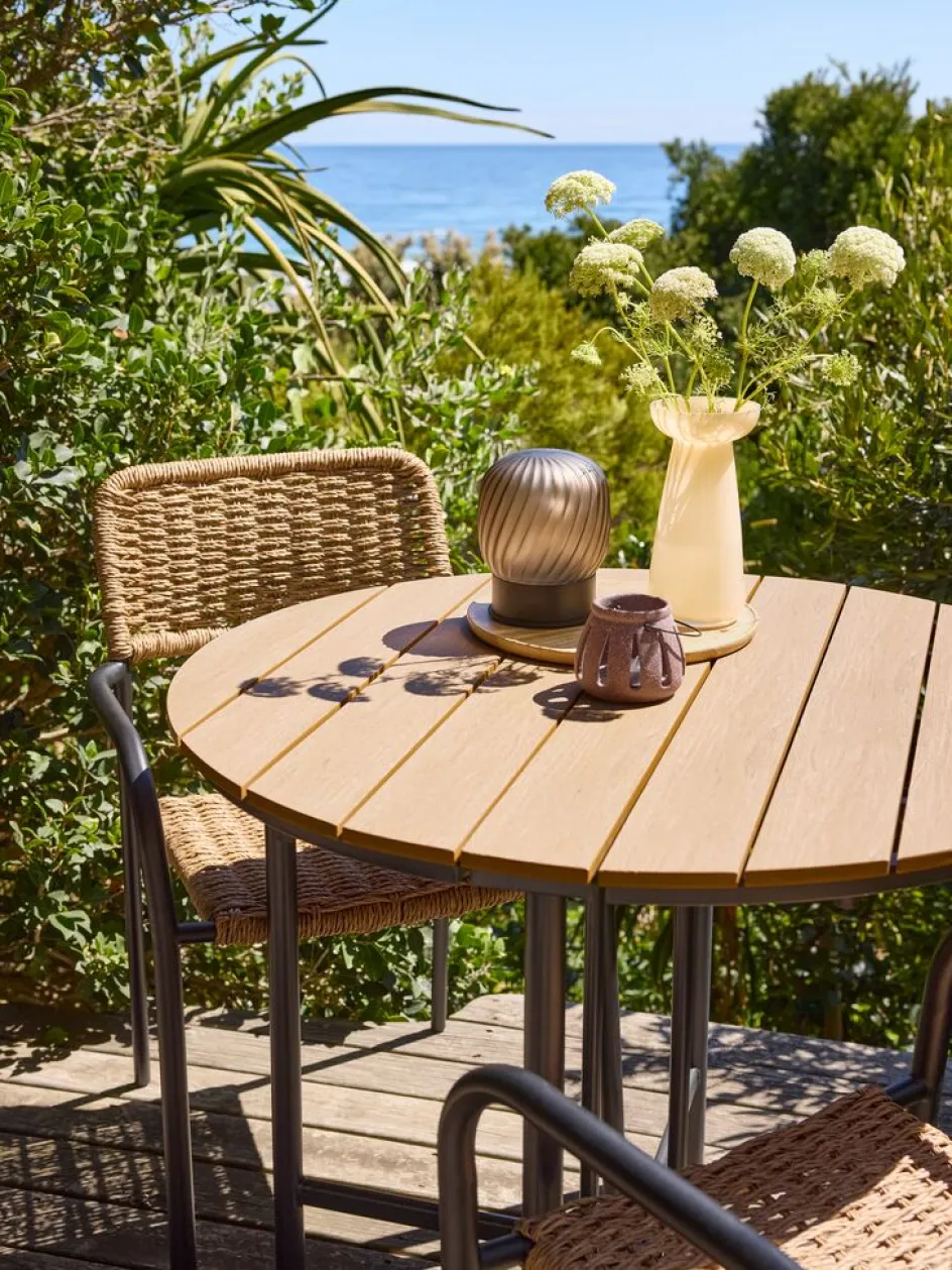 Sale HOVVIGMesa de jardín HOVVIG Ø90xL18/90 natural Mesas De Jardín