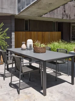 Sale KRISTIANSTADSilla apilable KRISTIANSTAD verde oscuro Sillas De Jardín