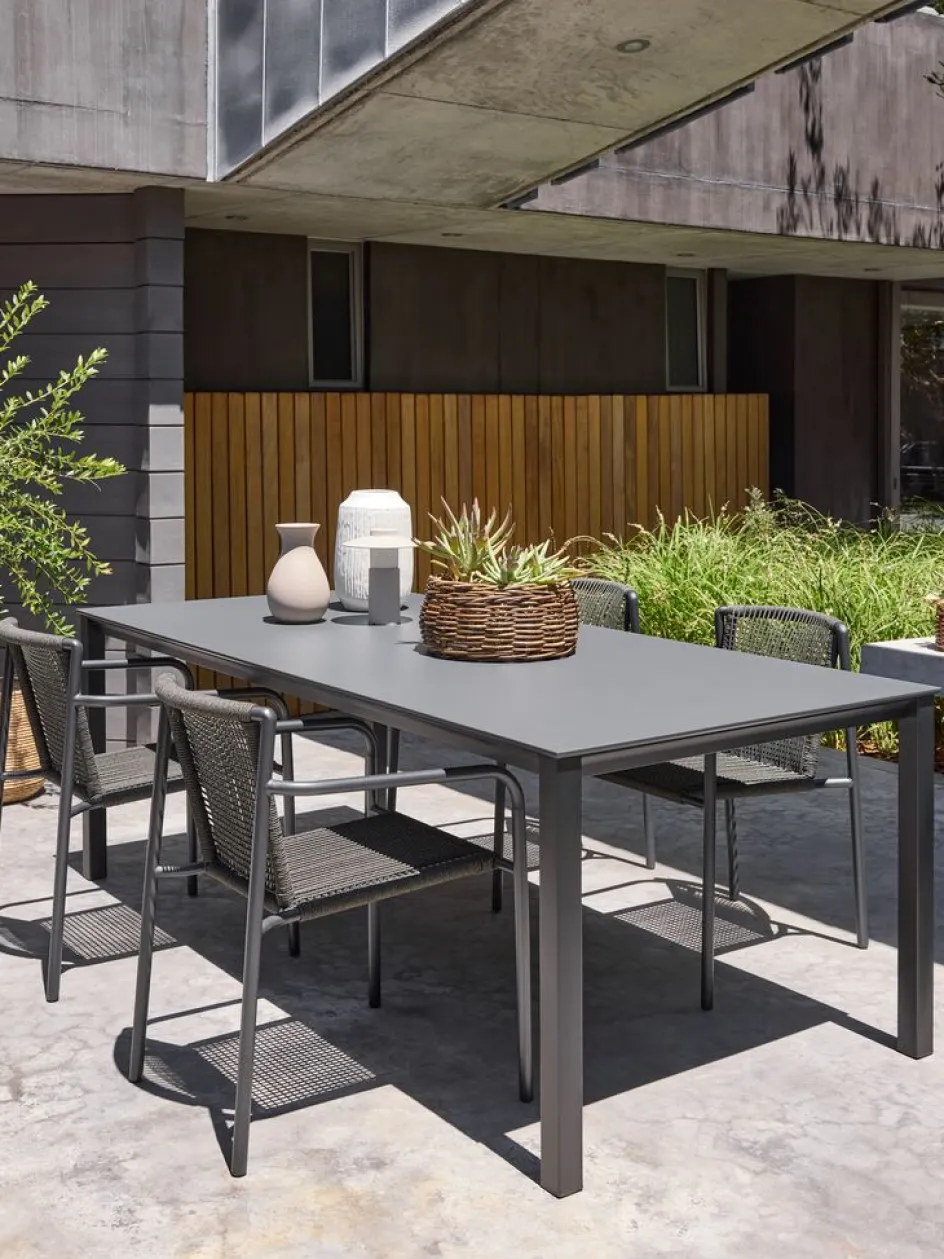 Sale KRISTIANSTADSilla apilable KRISTIANSTAD verde oscuro Sillas De Jardín