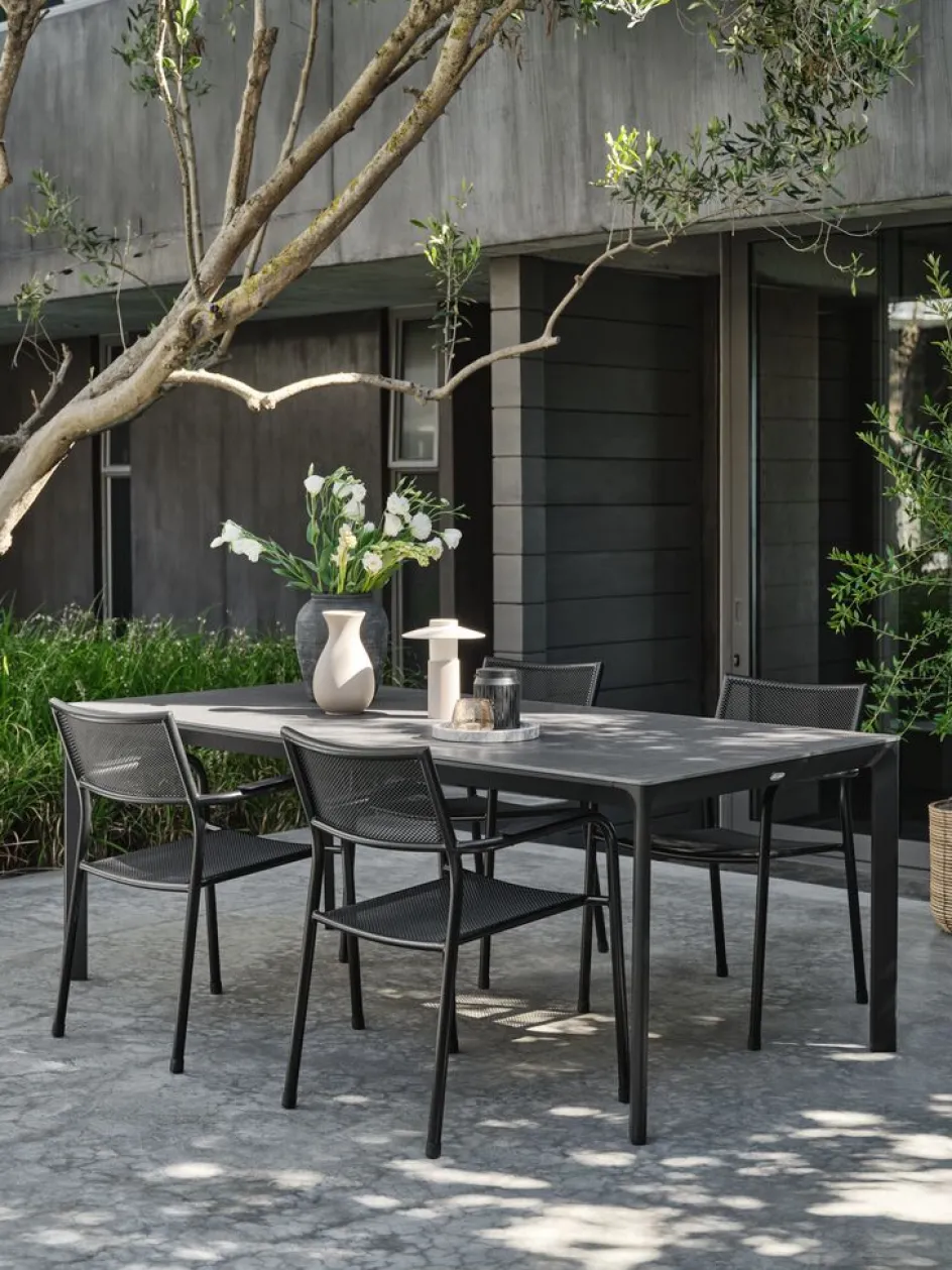 Best KUMLA + HEMSEDALMesa KUMLA L200 gris + 4 sillas HEMSEDAL negro Conjuntos Mesa Y Sillas De Jardín