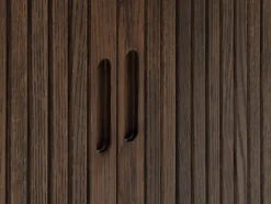 LYNGVIGAparador LYNGVIG 160cm 2 puertas persiana Aparadores|Aparadores