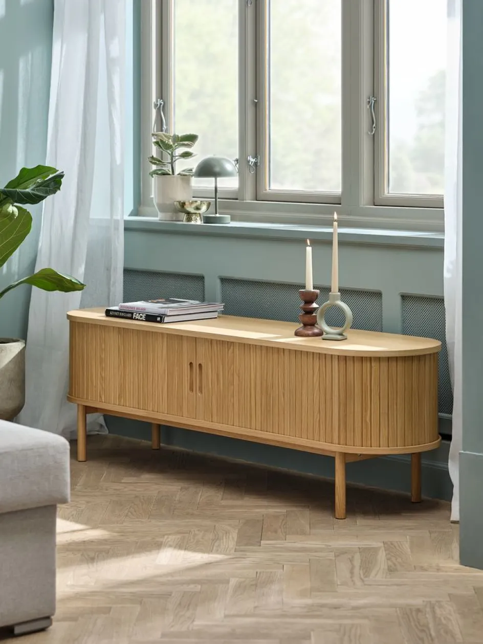 LYNGVIGMueble TV LYNGVIG 160cm 2 puertas persiana Muebles De TV