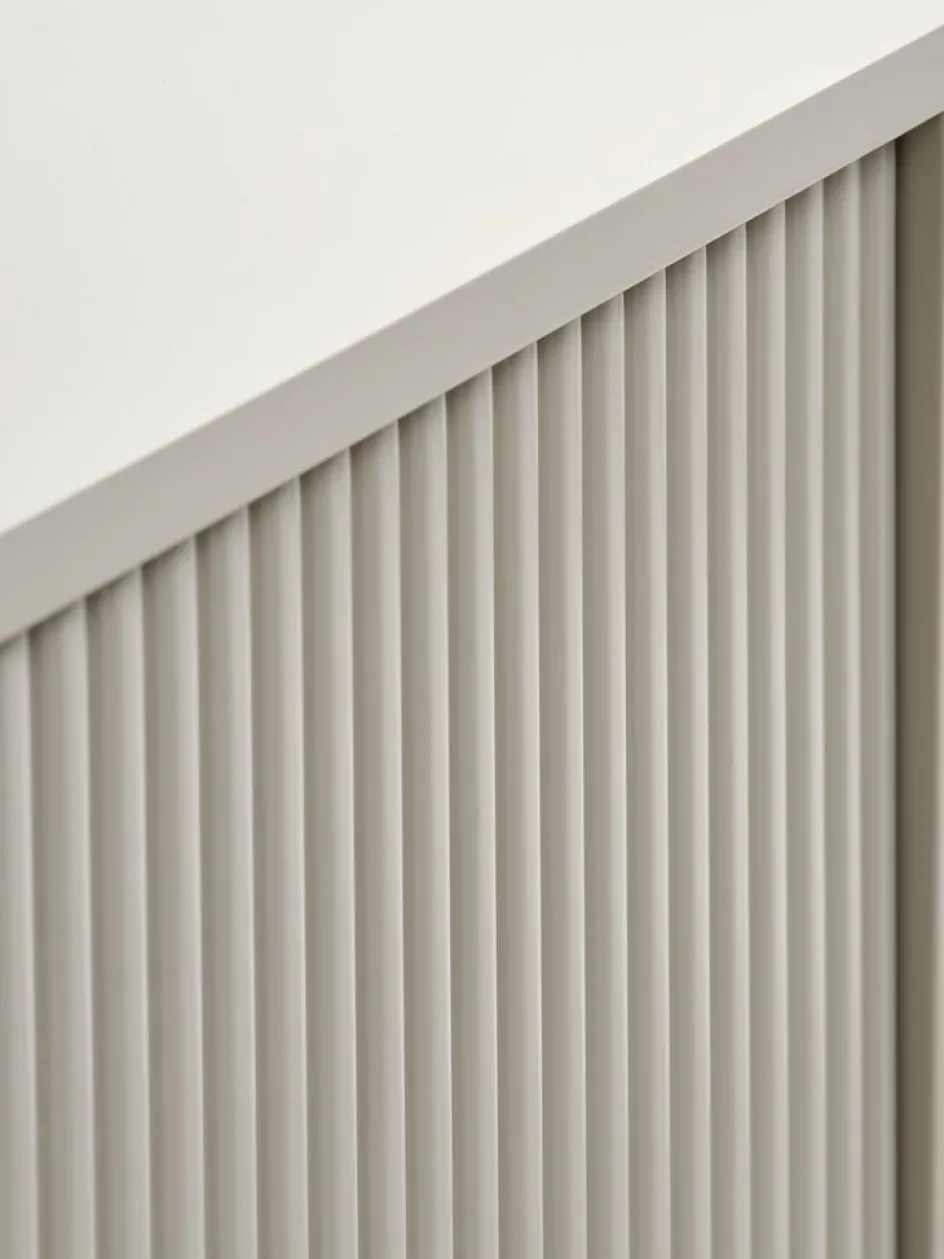 Outlet OVTRUPAparador OVTRUP 3 puertas beis Aparadores|Aparadores