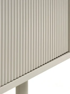Outlet OVTRUPAparador OVTRUP 3 puertas beis Aparadores|Aparadores