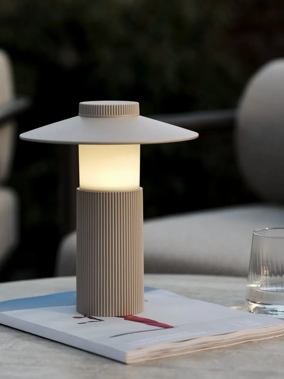 Clearance SVANELámpara de mesa recargable SVANE Ø21×A25cm arena Iluminación Exterior