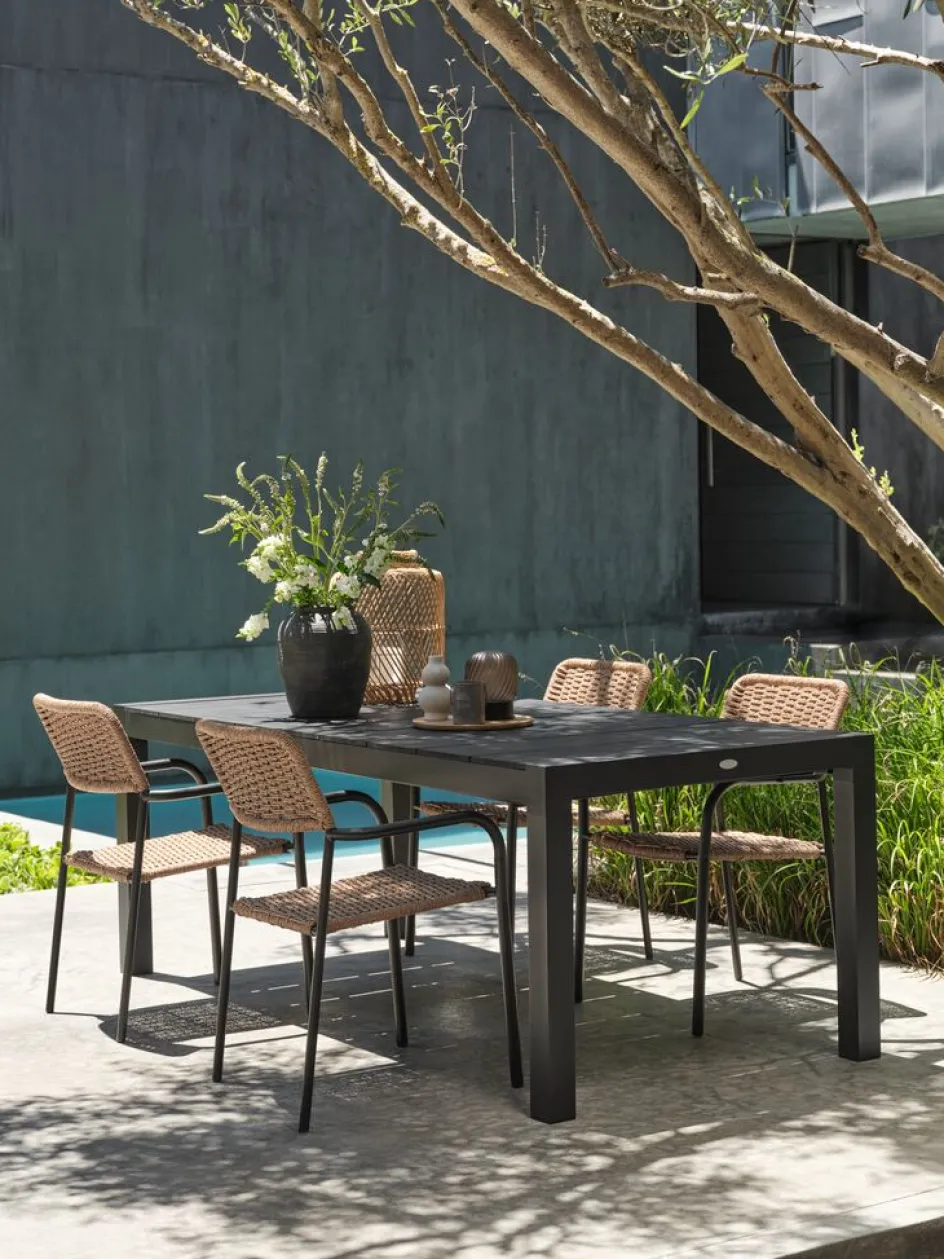 Outlet TYDAL + ORKANGERMesa TYDAL L208/272 negro + 4 sillas ORKANGER natural Conjuntos Mesa Y Sillas De Jardín